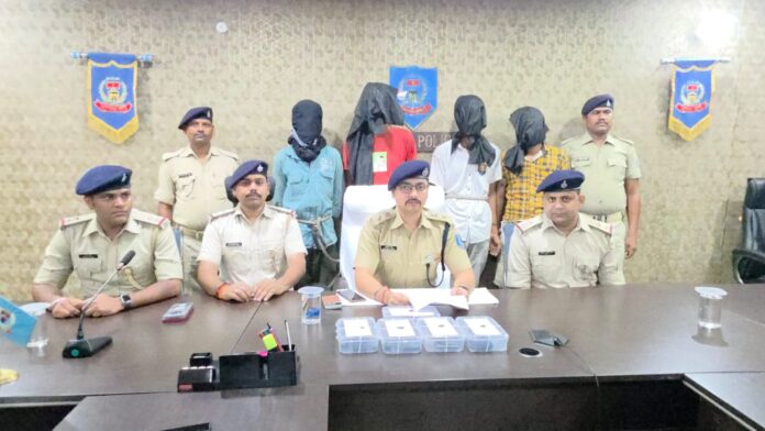 चंद्रपुरा रेलवे स्टेशन पर व्यापारी से लूट, बोकारो पुलिस ने 48 घंटे में किया खुलासा