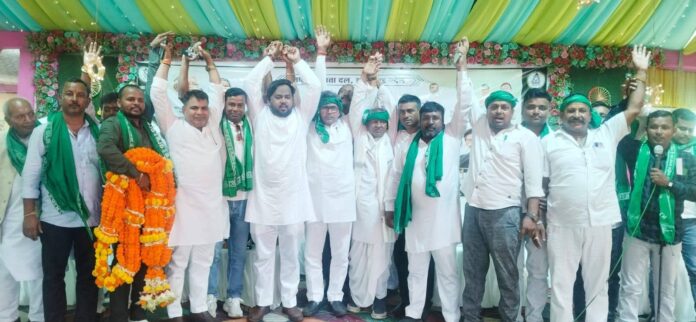 बोकारो: युवा संवाद चौपाल में गरजे युवा राजद प्रदेश अध्यक्ष रंजन कुमार, युवाओं से संघर्ष और संगठन मजबूत करने का आह्वान