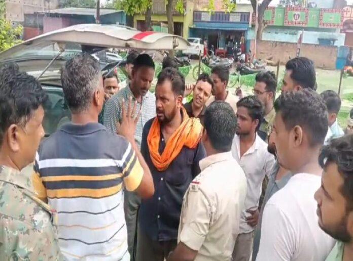 बोकारो के जरीडीह में दर्दनाक सड़क हादसा। NH-32 पर ट्रक की टक्कर से 60 वर्षीय चंडी चरण ठाकुर की मौत हो गई।
