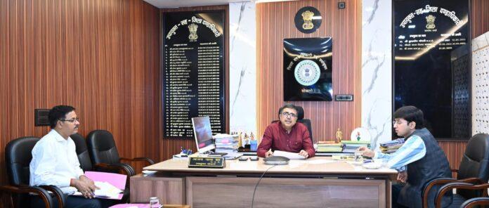 Bokaro DC reviewing SIR-2026 digitization and special camp preparations